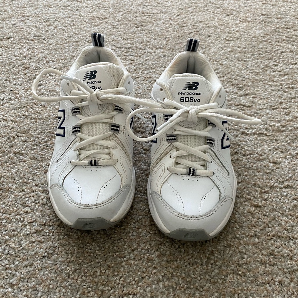 New Balance 608v4 Sneaker Shoes